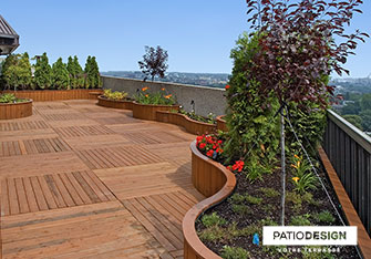 Patio en bois par Patio Design inc.