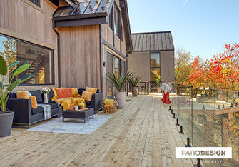 Patio en bois par Patio Design inc.