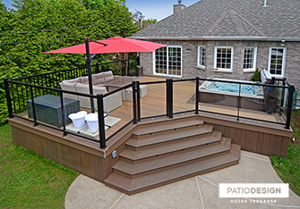 Patio with a SPA by Patio Design inc.